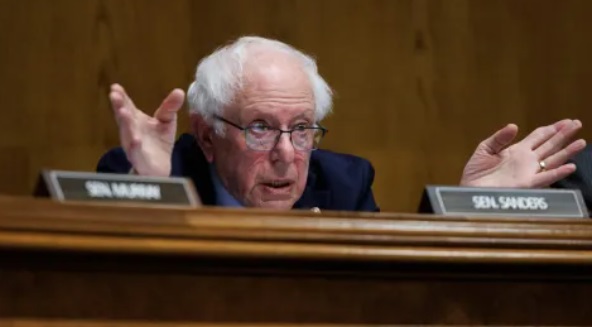 AI data center ban proposal US